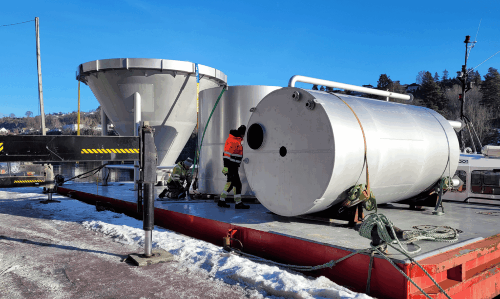 Andfjord Salmon: Bærekraftig slambehandling for landbasert lakseoppdrett